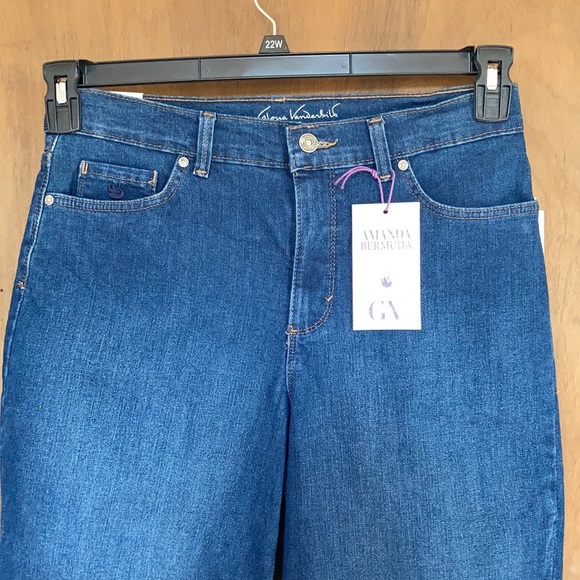 Gloria Vanderbilt Amanda Bermuda jean short classic rise hug me stretch 12P - Picture 4 of 17